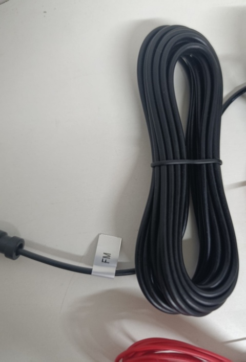 Antena samochodowa FM / DAB+ – aktywna, zasilanie 12 V ACC