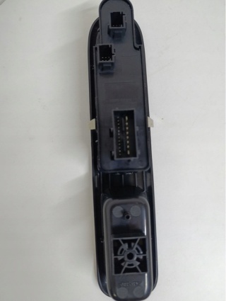 Panel Przełącznik Sterowania Szyb Uchwyt Przód Lewy do Peugeot 307 zamiennik