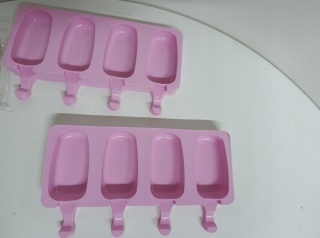 Silikonowe formy dolodów 2 szt + patyczki