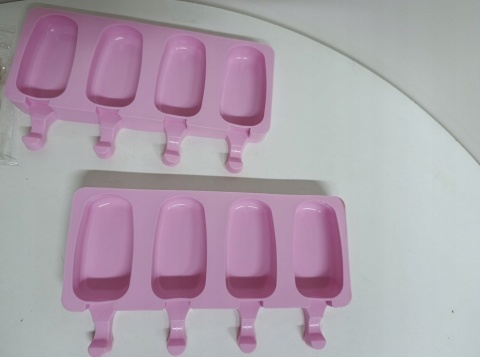 Silikonowe formy dolodów 2 szt + patyczki