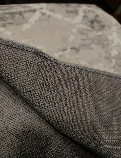 Chodnik do przedpokoju 214x60 cm – Nowoczesny wzór szaro-biały