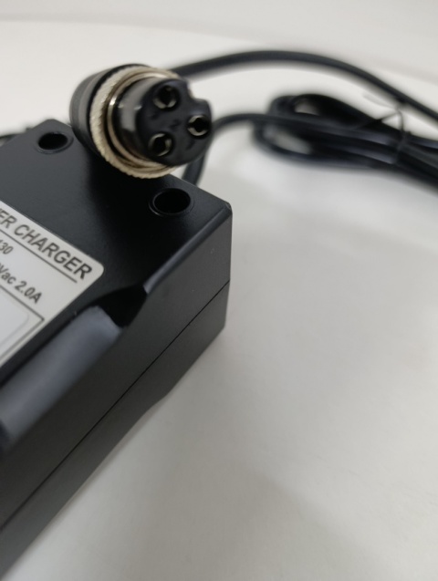 Ładowarka do roweru YZ130 29,4 V4A