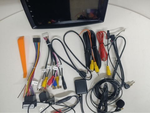 Radio multimedialne Mercedes-Benz Benz 2005-2010/C7547 + kamerka cofania