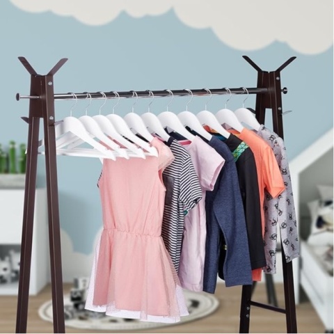 Relaxdays Wieszaki drewniane dla dzieci, zestaw 30 wieszaków do szafy białe