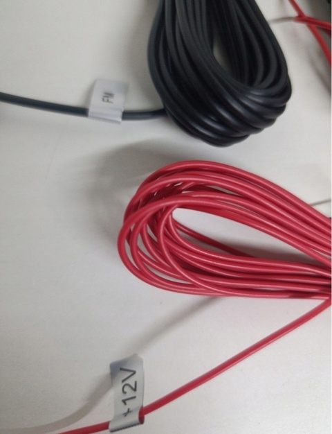 Antena samochodowa FM / DAB+ – aktywna, zasilanie 12 V ACC