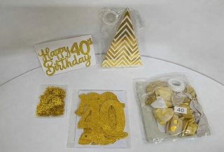 DEKORACJA NA PRZYJĘCIE 40-te URODZINY -BALONY ,GIRLANDA ,NAPIS