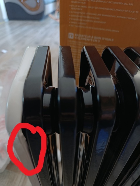 Grzejnik elektryczny olejowy Aigostar 2300 W, termostat