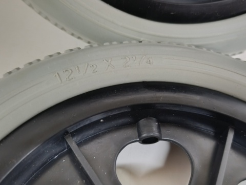 Koła bezdętkowe 12 1/2 x 2 1/4 – komplet 2 szt. | Łożyskowane